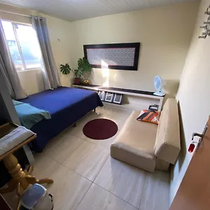 Nosso Lar Em - Quarto em Acomodações Particulares